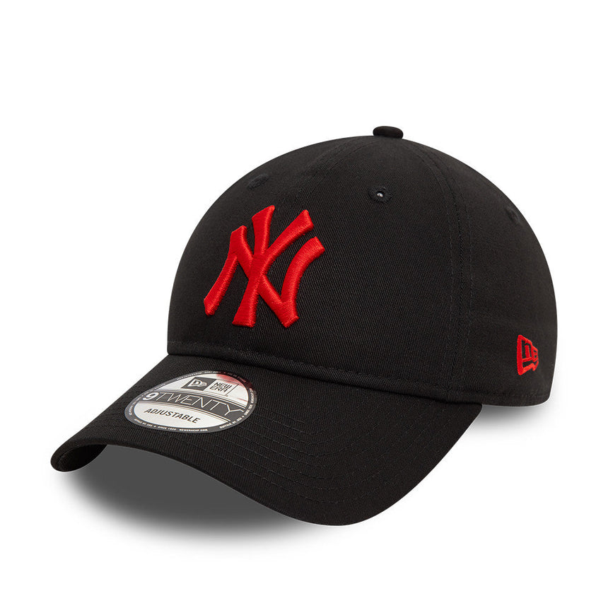 Gorra de los Yankees de Nueva York, logo rojo, New Era, 9TWENTY, esencial, negro