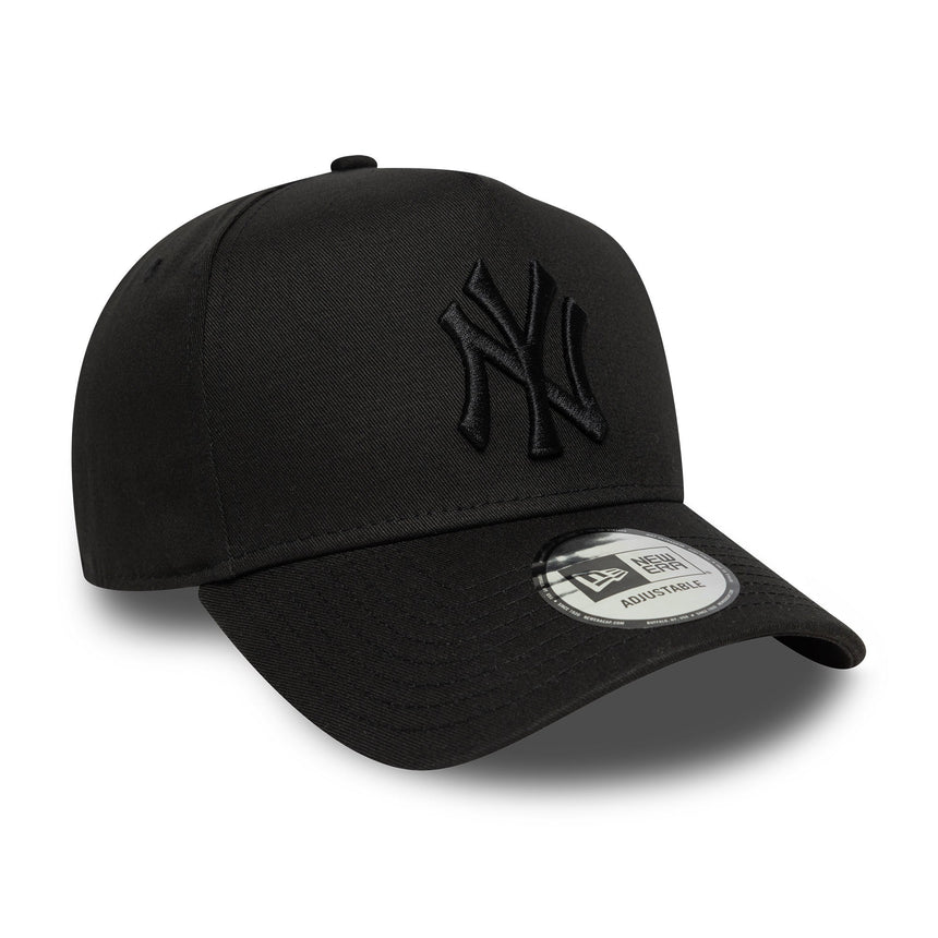 Gorra de los Yankees de Nueva York, New Era, esencial, totalmente negra