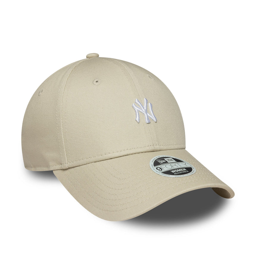 Gorra de los Yankees de Nueva York, logo pequeño, New Era, 9FORTY, beige