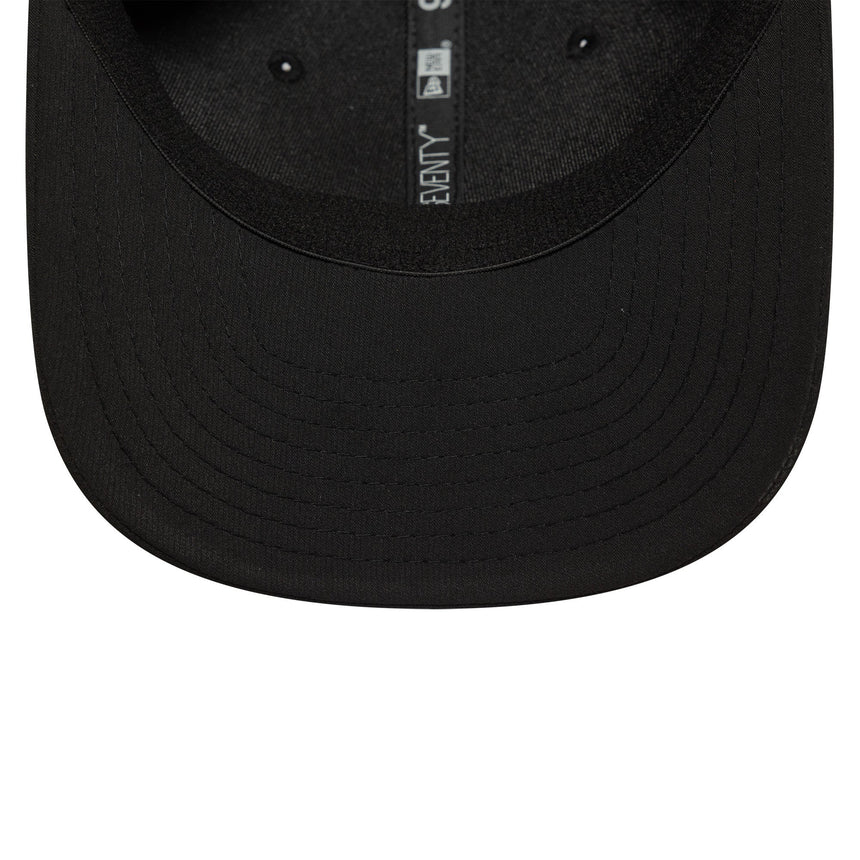 Gorra Valentino Rossi #46, VR46, impecable, New Era, 9SEVENTY, negro