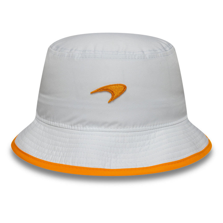 Sombrero tipo cubo McLaren x Reiss, de temporada, cónico, New Era, 9FORTY, blanco