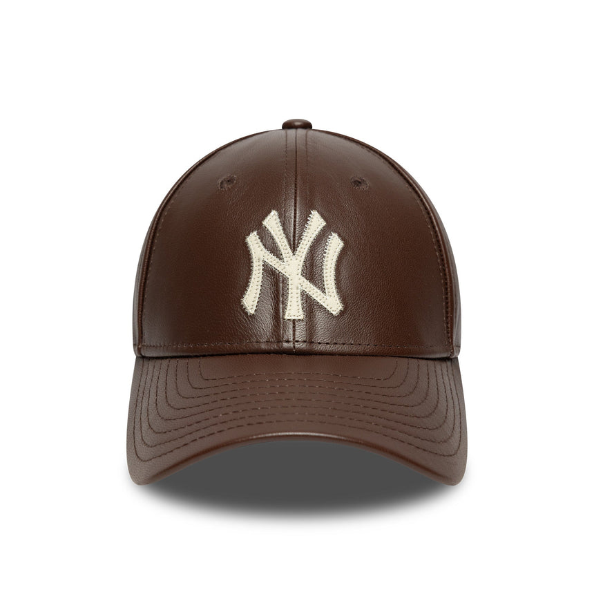 Gorra de los New York Yankees, de cuero, New Era, 9FORTY, lisa, marrón