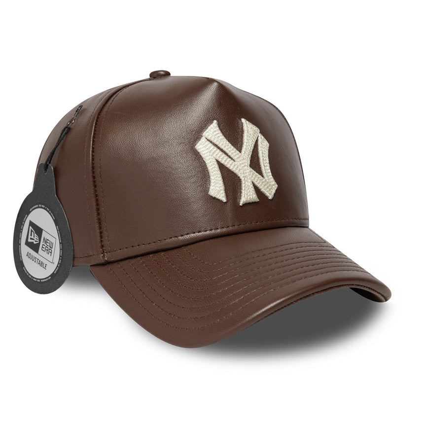 Gorra de los Yankees de Nueva York, cuero, New Era, estilo A-frame, marrón