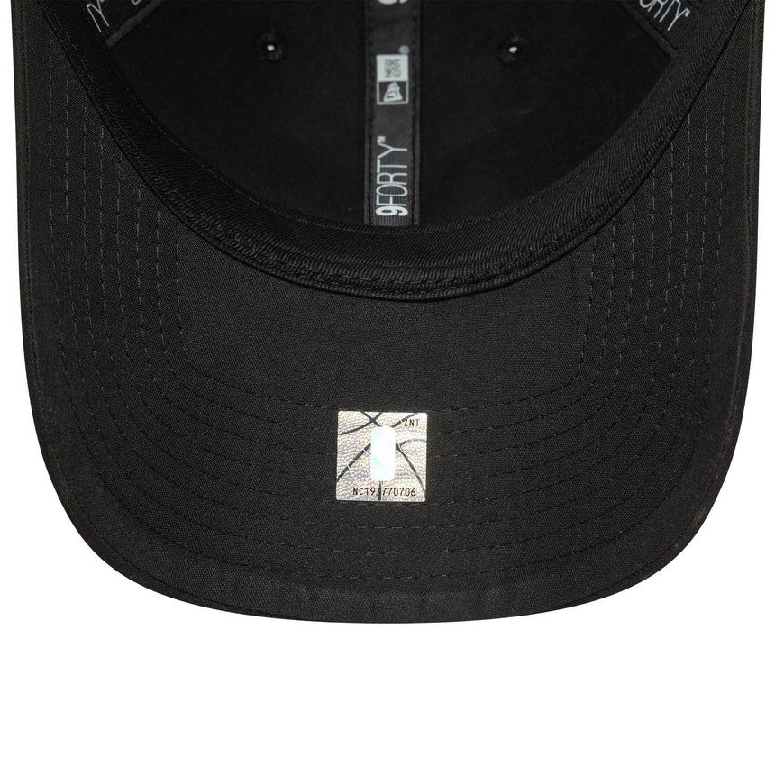 Gorra de los Bulls de Chicago, pin de la NBA, New Era 9FORTY, negra