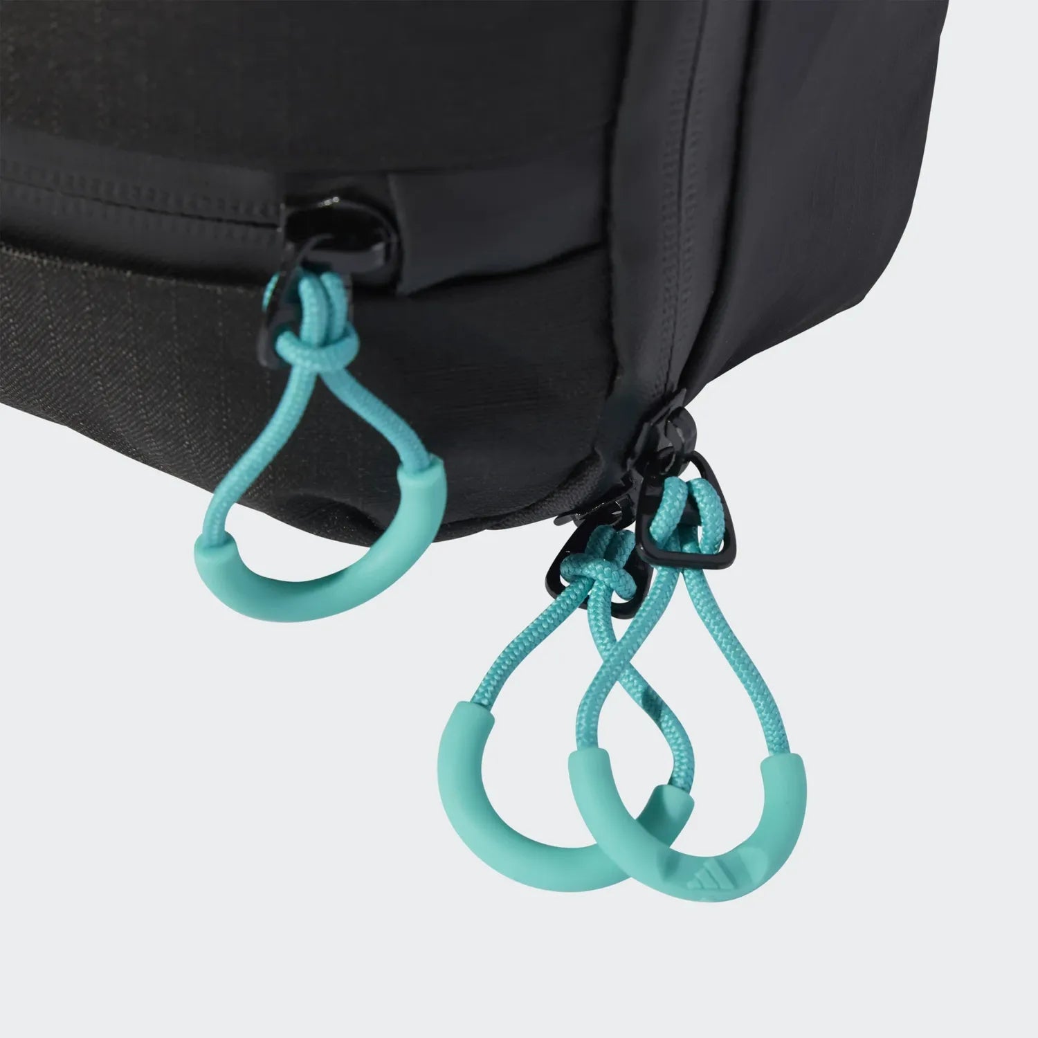 Mercedes IPS Sling Crossbody Bag 🔥