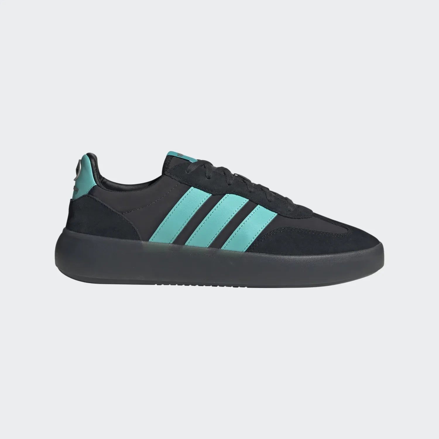 Mercedes Zapatillas Barreda Decode 🔥
