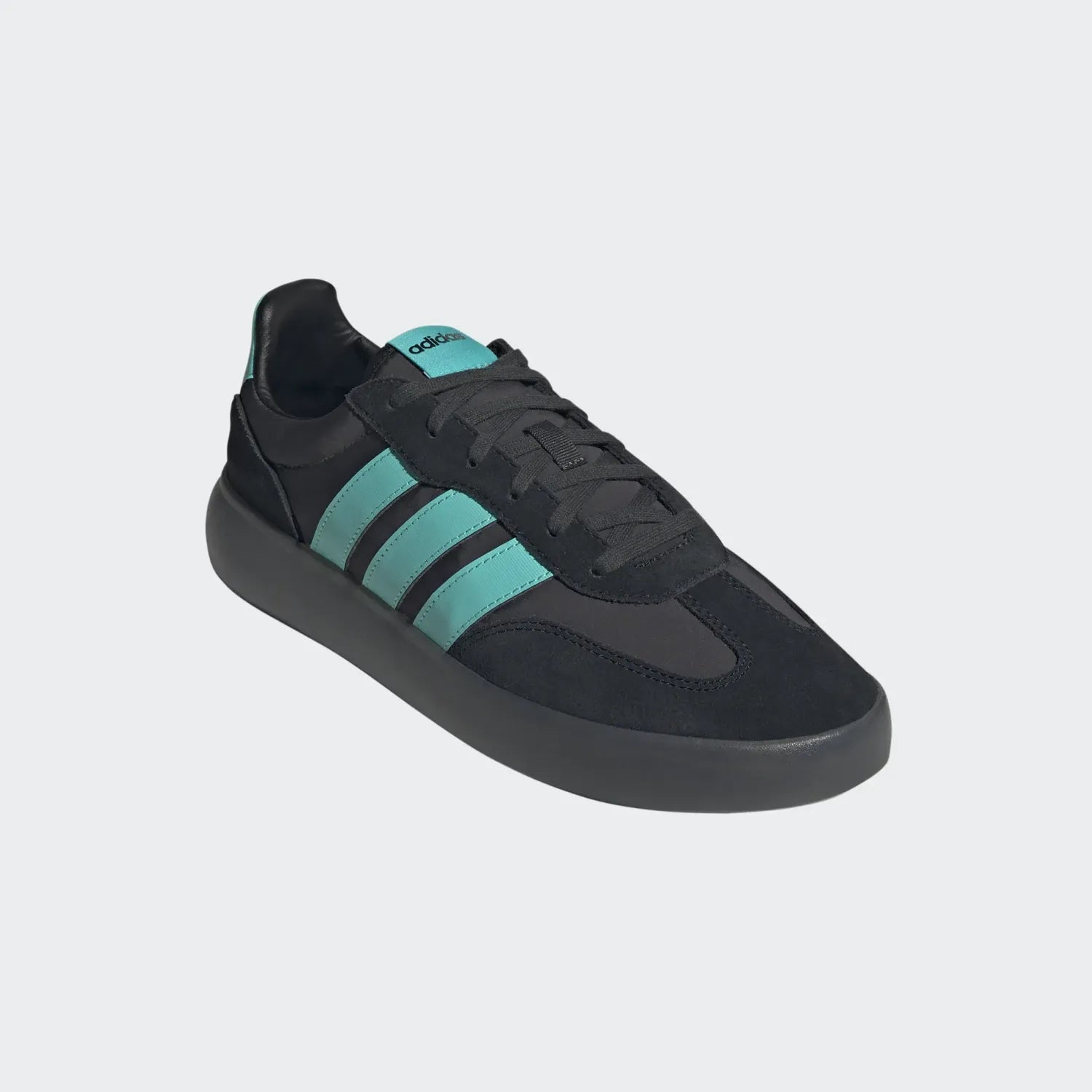 Mercedes Zapatillas Barreda Decode 🔥