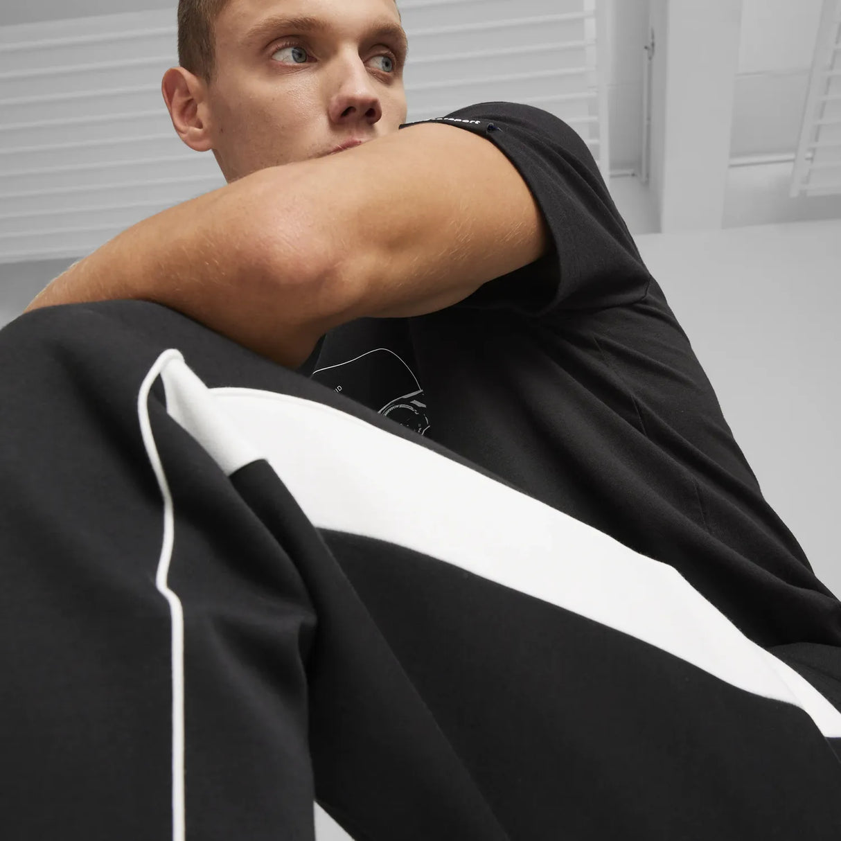BMW Motorsport T7 Sports Trousers 🔥