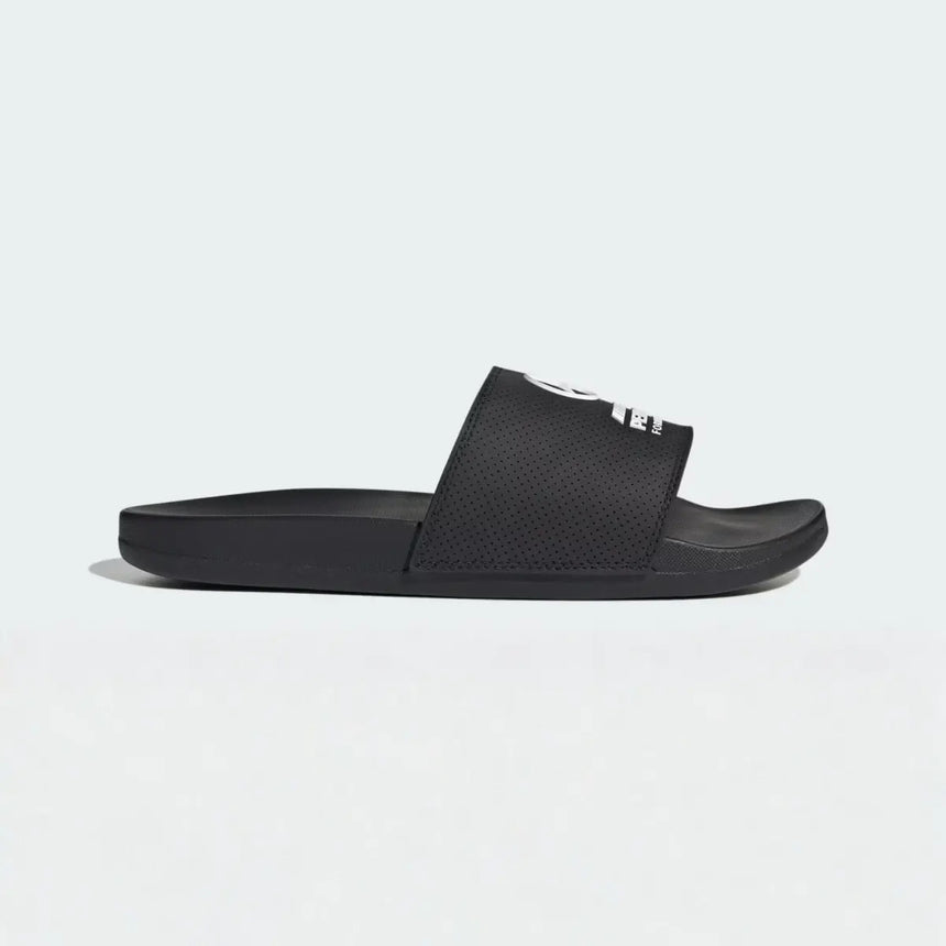 Mercedes adidas papucs, adilette confort, negro