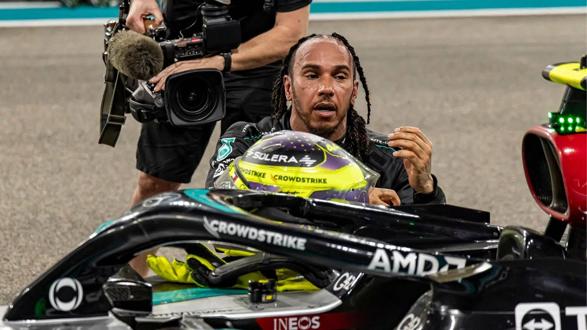 Wolff: "Si no fuera por esa boya, Lewis habría ganado en Abu Dabi"