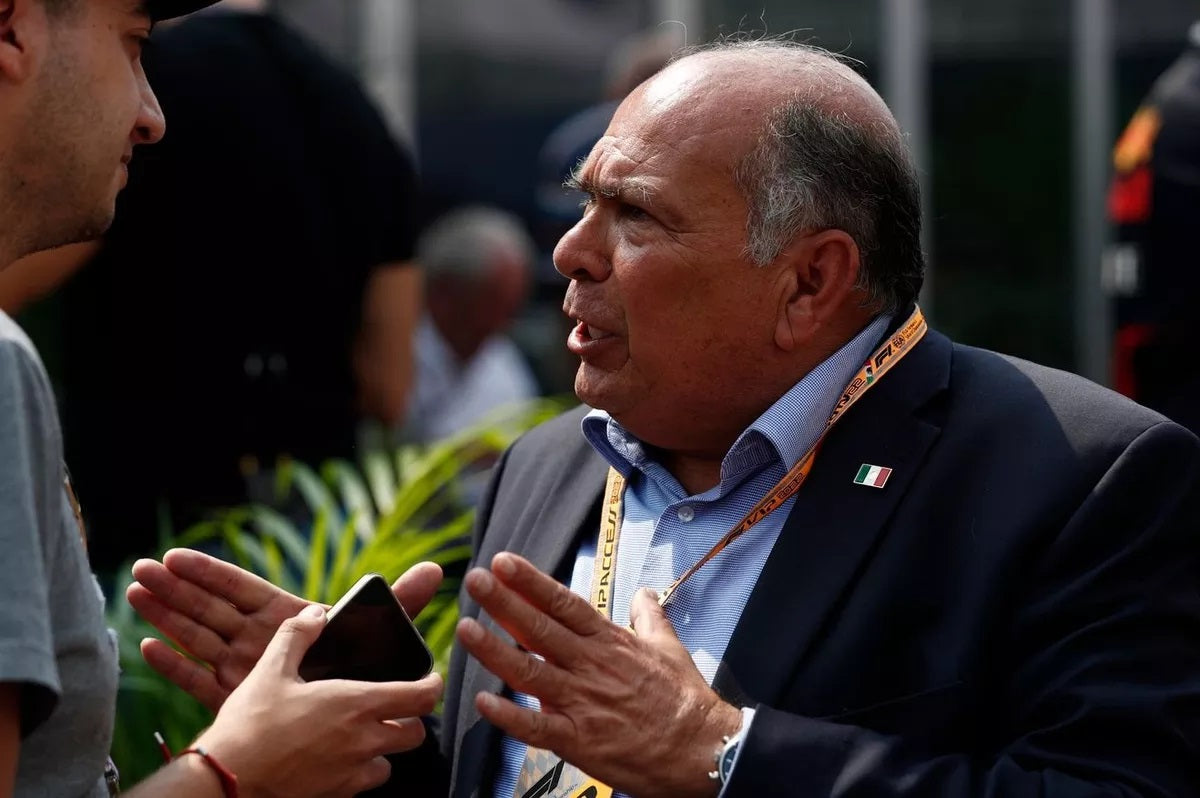 El padre de Pérez: "Schumacher está enamorado de mi hijo..."