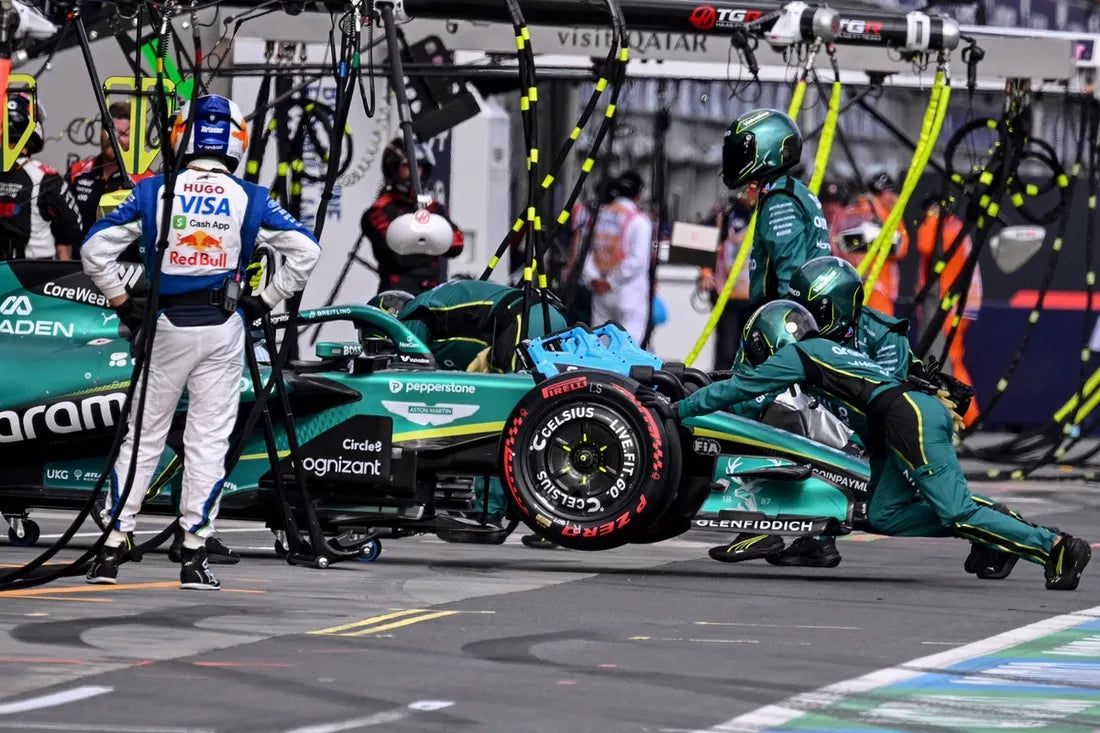 Alonso y Stroll valoran mejoras de Aston Martin