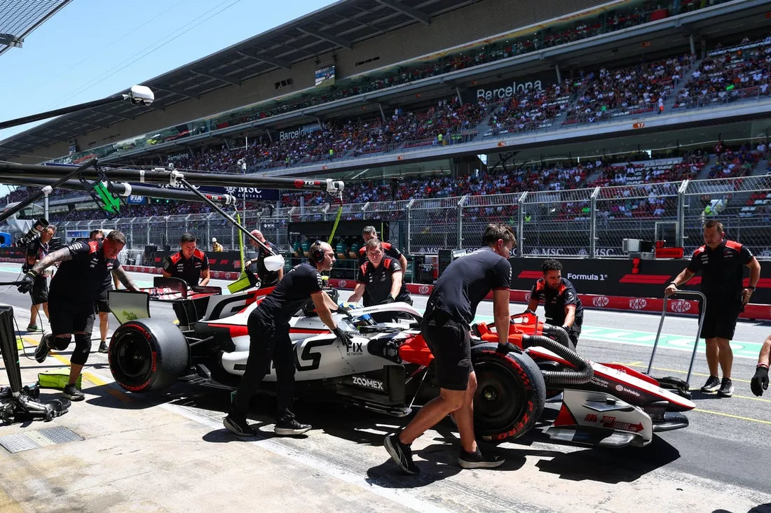 Haas lleva mejoras aerodinámicas y Bearman estrena unidad Ferrari