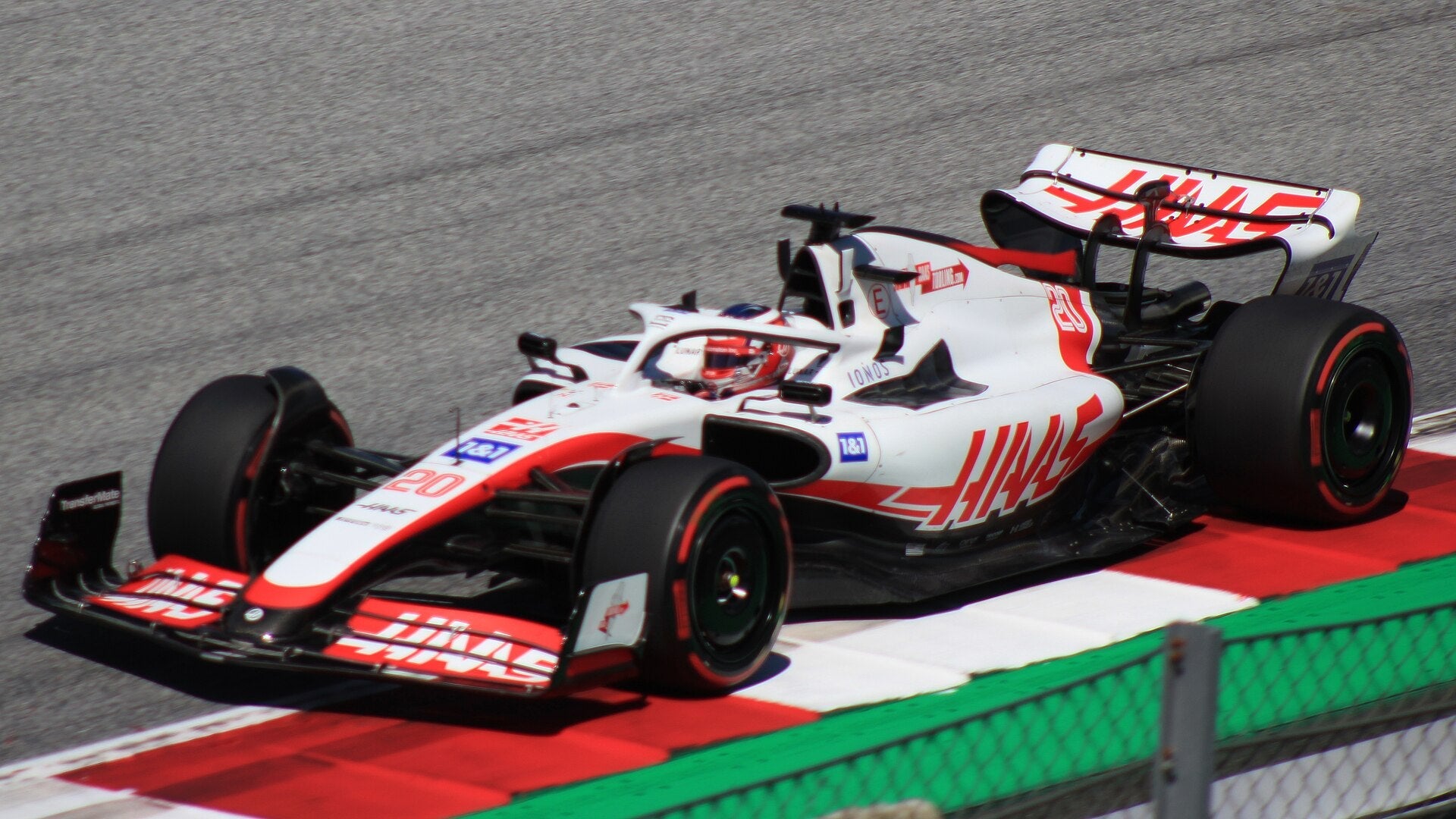 ¡Los Momentos Más Locos de Haas en 10 Años de F1!