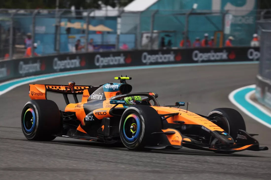 McLaren presenta su nuevo alerón trasero giratorio