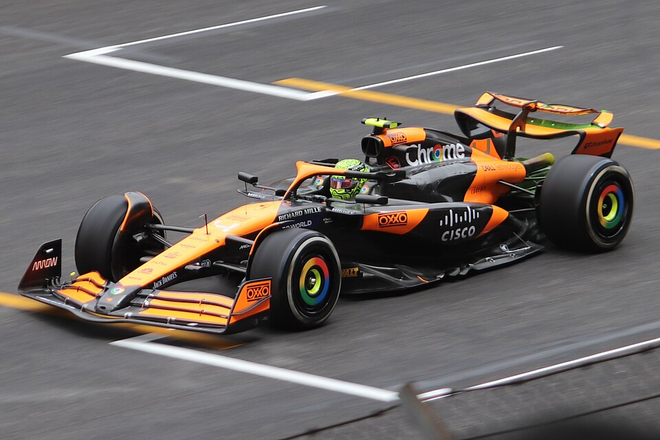 ¡McLaren sorprende y lanza advertencia de título en F1!