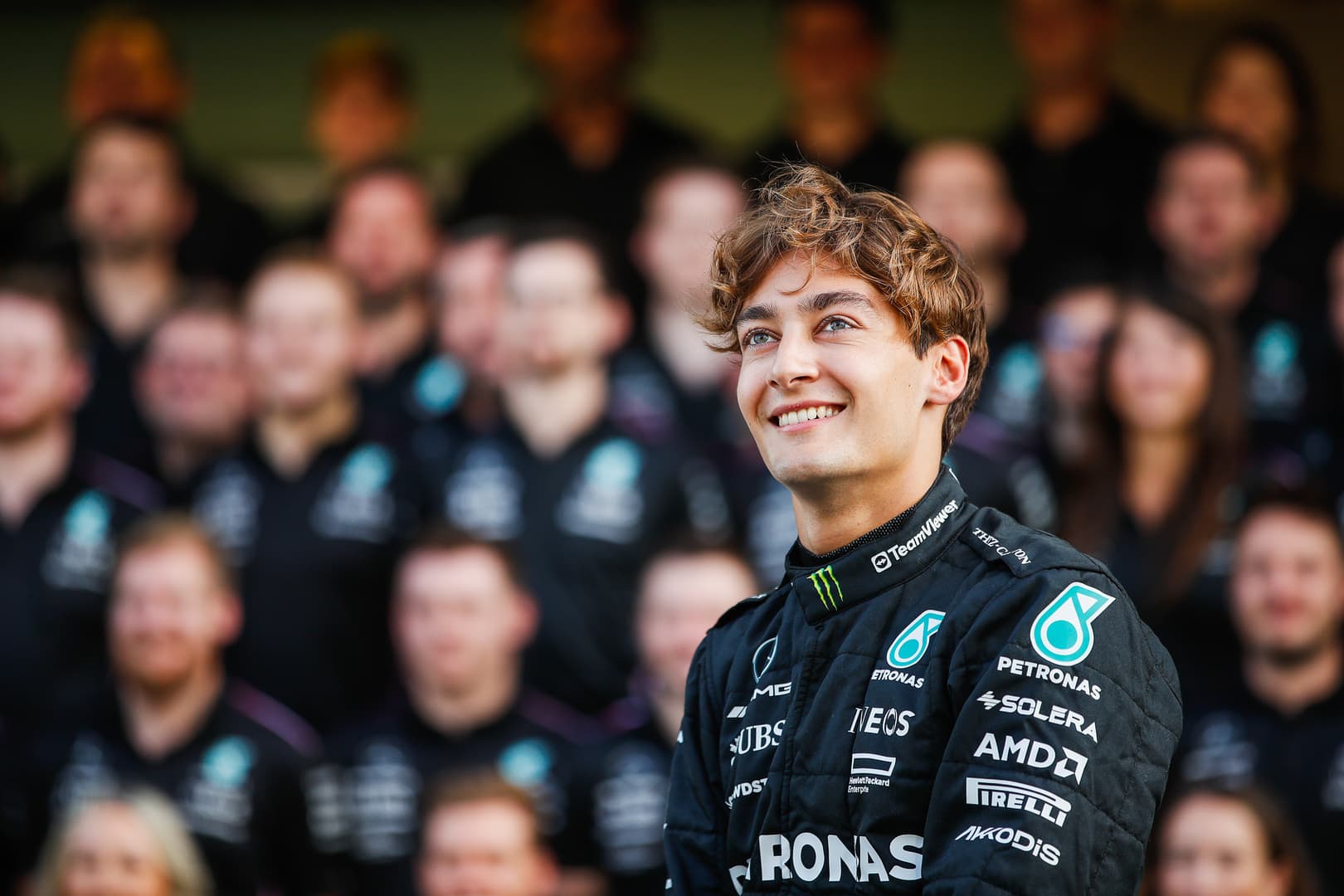 ¡Increíble giro! Russell sorprende en la pole del Sprint en China