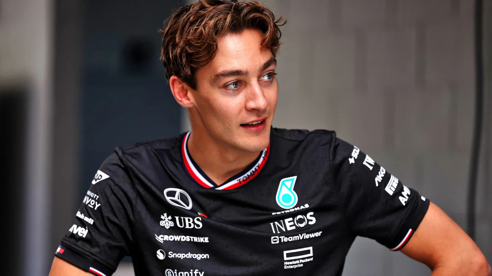 ¡Increíble Pole! Russell sorprende con un día perfecto en F1