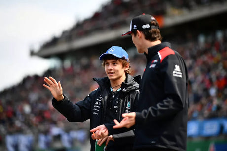 Antonelli reconoce retraso de Mercedes frente a McLaren y Ferrari