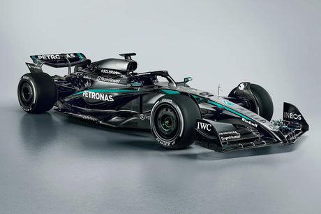 ¡Mercedes desafía a la FIA con alas flexibles en 2025!