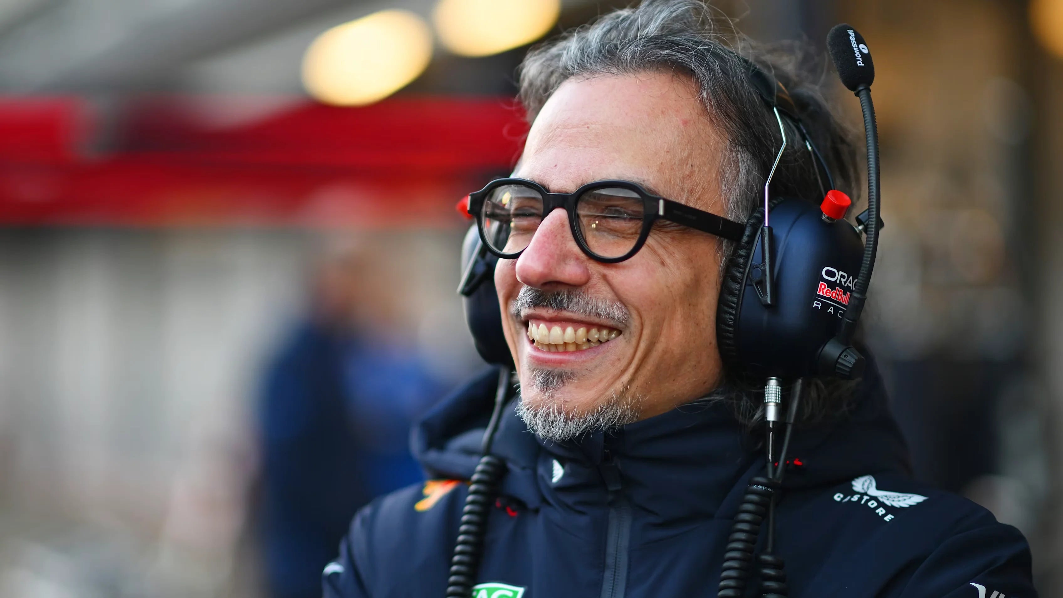 Mekies confirma interés en asientos de Red Bull ante dudas sobre Verstappen
