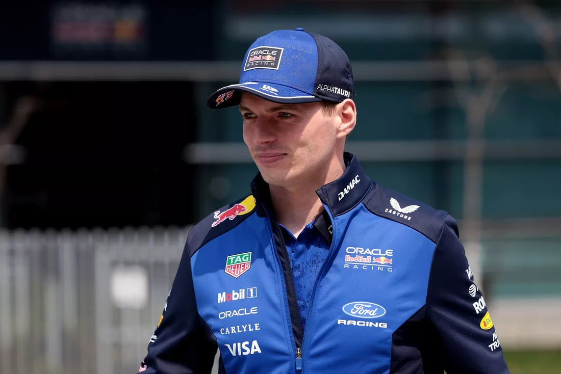 Verstappen explica el fallo en el alerón trasero de Red Bull