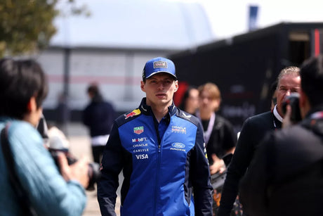 Verstappen logra un segundo puesto tras una carrera de resistencia