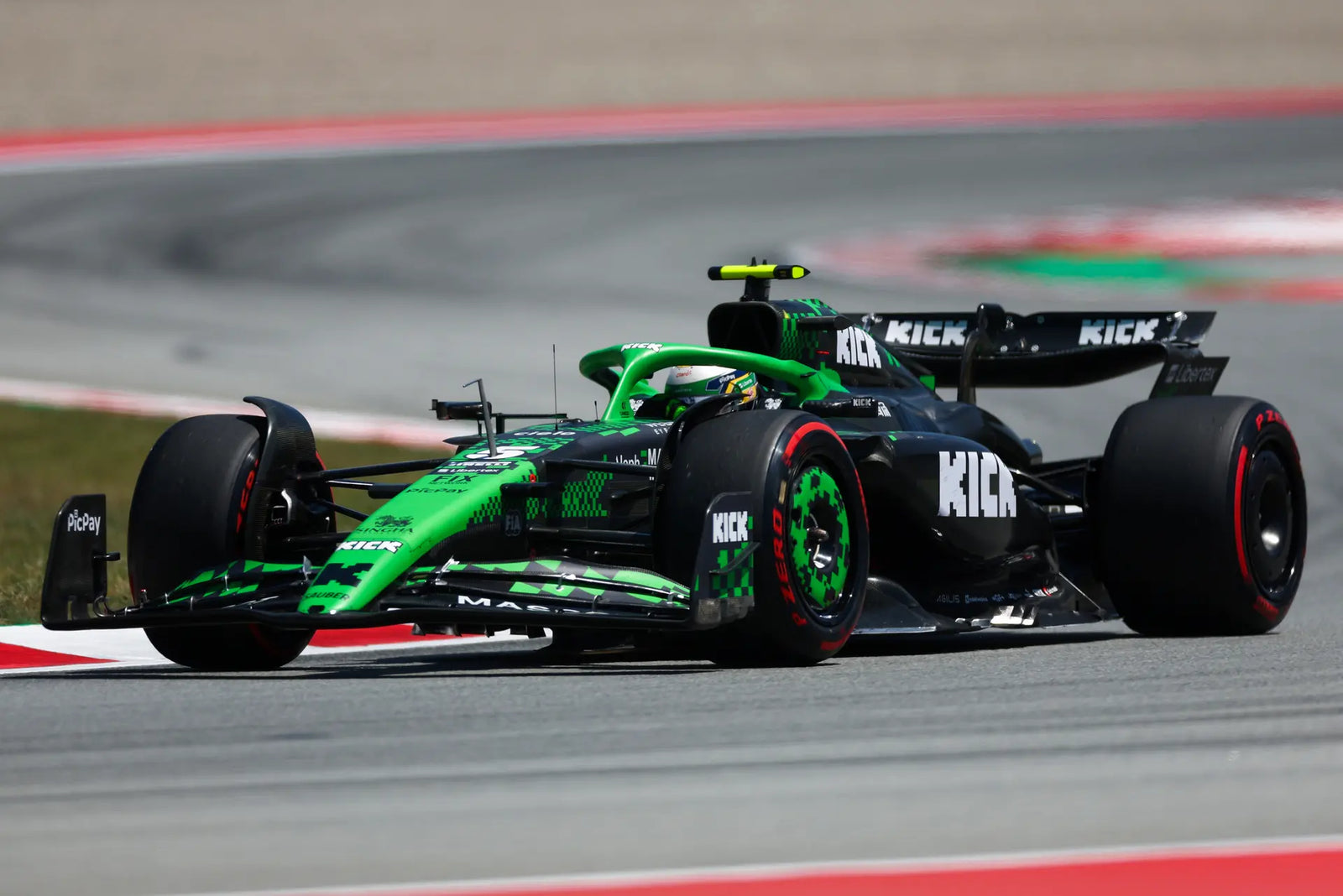¡Increíble fracaso! Los peores momentos de Kick Sauber en 2024
