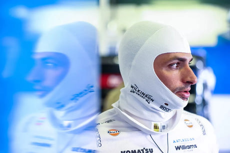 Sainz aclara el incidente con Piastri por luces azules