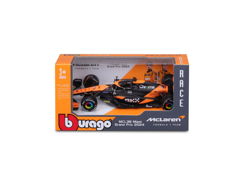 McLaren coche a escala, bburago, Oscar Piastri, 1:43, #4, MCL38
