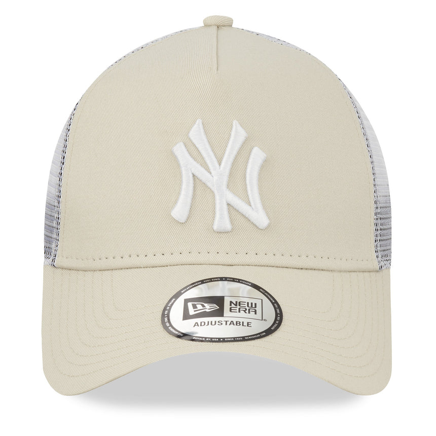 Gorra de los Yanquis de Nueva York, trucker, New Era, 9FORTY, esencial, beige