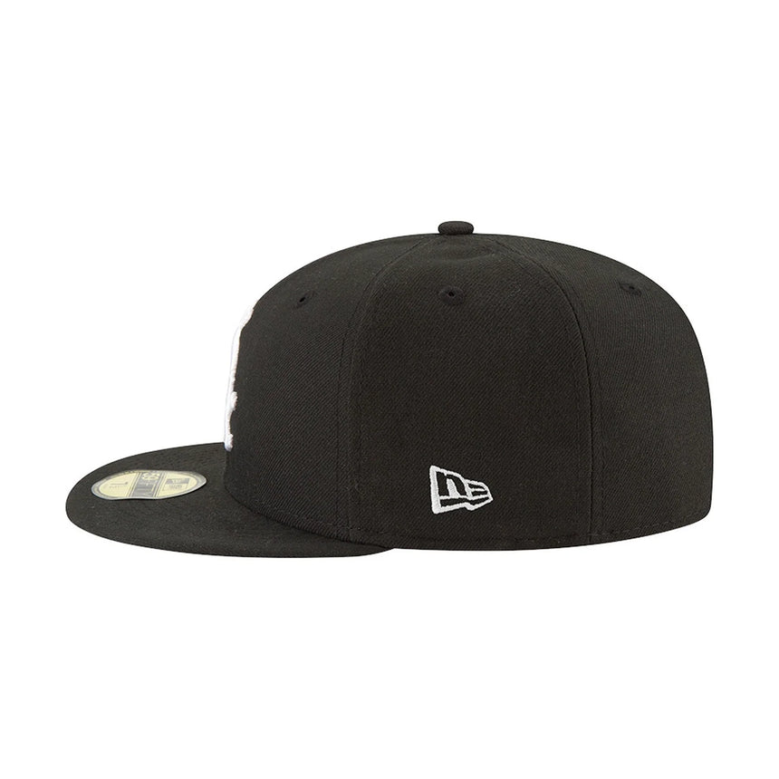 Gorra de los Chicago White Sox, New Era, 59FIFTY, negra.