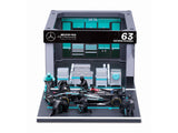 maqueta de Mercedes, pase de pits, bburago, 1:43, George Russell, #63, W15 E