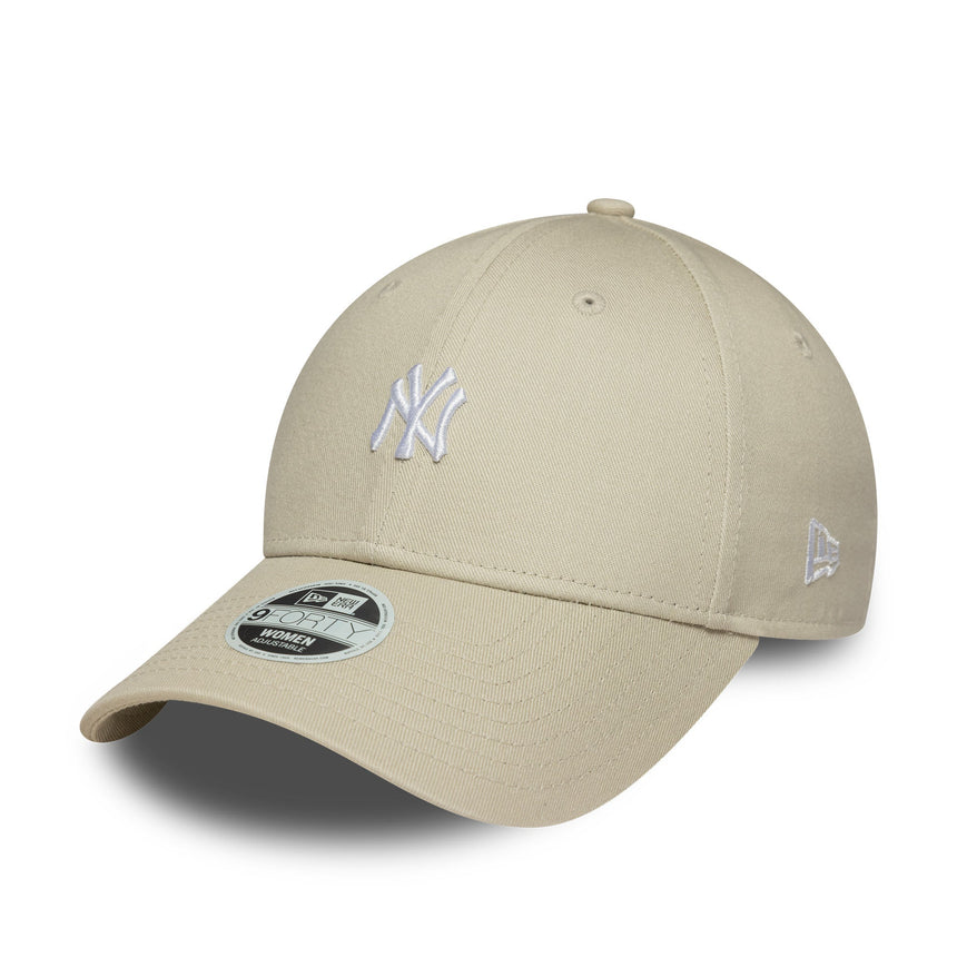 Gorra de los Yankees de Nueva York, logo pequeño, New Era, 9FORTY, beige