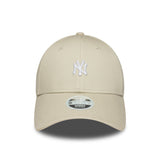 Gorra de los Yankees de Nueva York, logo pequeño, New Era, 9FORTY, beige