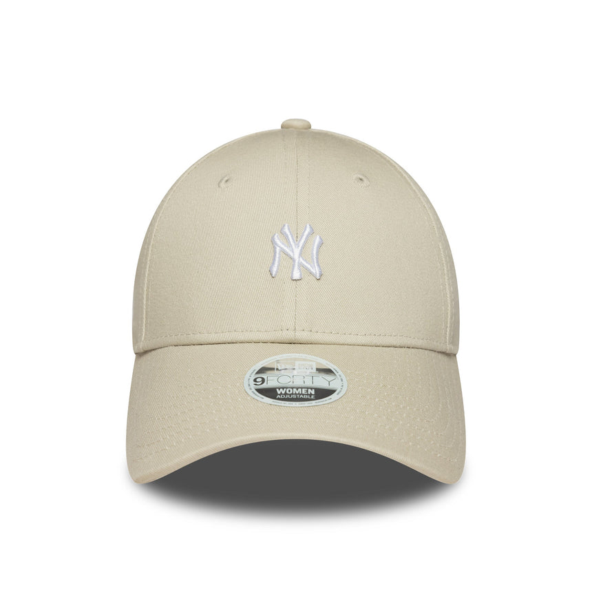 Gorra de los Yankees de Nueva York, logo pequeño, New Era, 9FORTY, beige