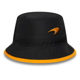 Sombrero bucket de McLaren x Reiss, de temporada, con caída, New Era, 9FORTY, negro