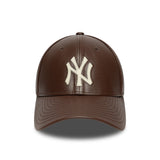 Gorra de los New York Yankees, de cuero, New Era, 9FORTY, lisa, marrón